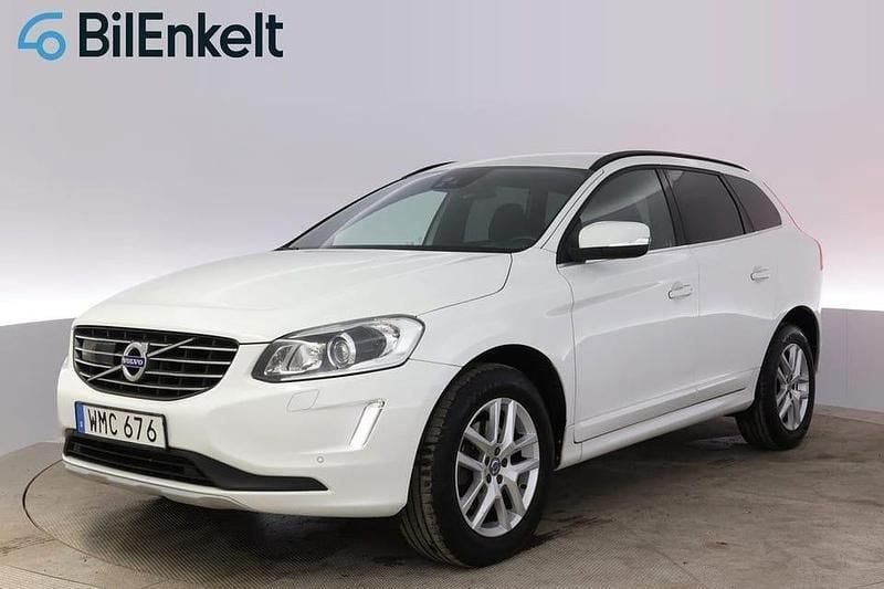 Begagnad Volvo XC60 Momentum 190 HK (139 kW) 2017 Vit SUV