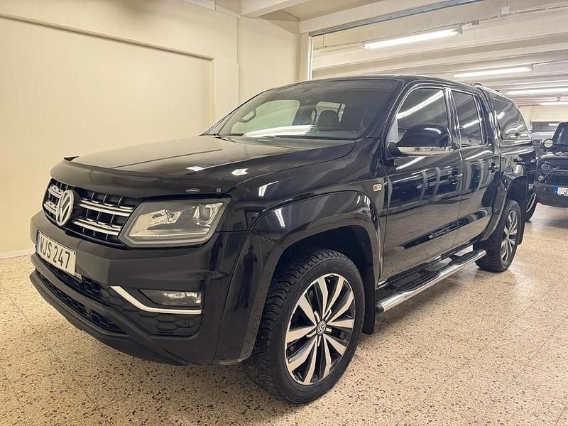 Svart Begagnad 2019 VW Amarok Aventura Pickup | 247 900 kr (Superpris) - Bild 1/4