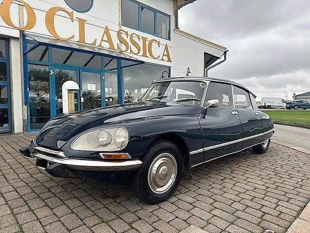 Begagnad Citroën DS 116 HK (85 kW) 1973 Orientblå Sedan