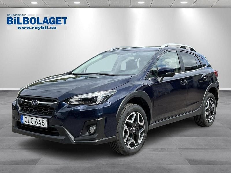 Mörkblå Begagnad 2017 Subaru XV Active SUV | 239 800 kr (Lite dyr) - Bild 1/4