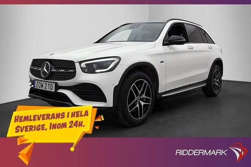Vit Begagnad 2021 Mercedes GLC300 AMG | 414 800 kr (Lite dyr) - Bild 1/3
