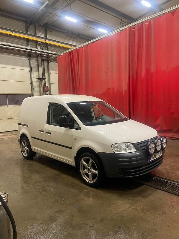 Begagnad 2007 VW Caddy Minibuss | 18 000 kr (Bra pris) - Bild 1/4