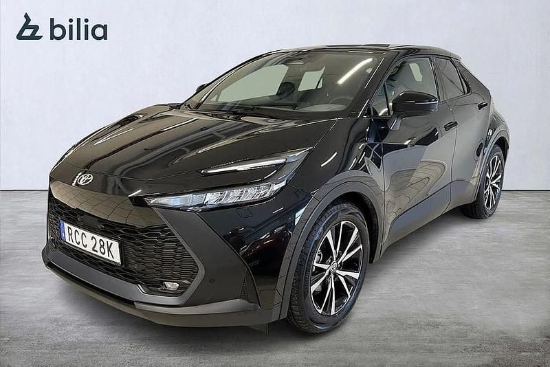 Begagnad Toyota C-HR Style 141 HK (103 kW) 2025 Svart SUV