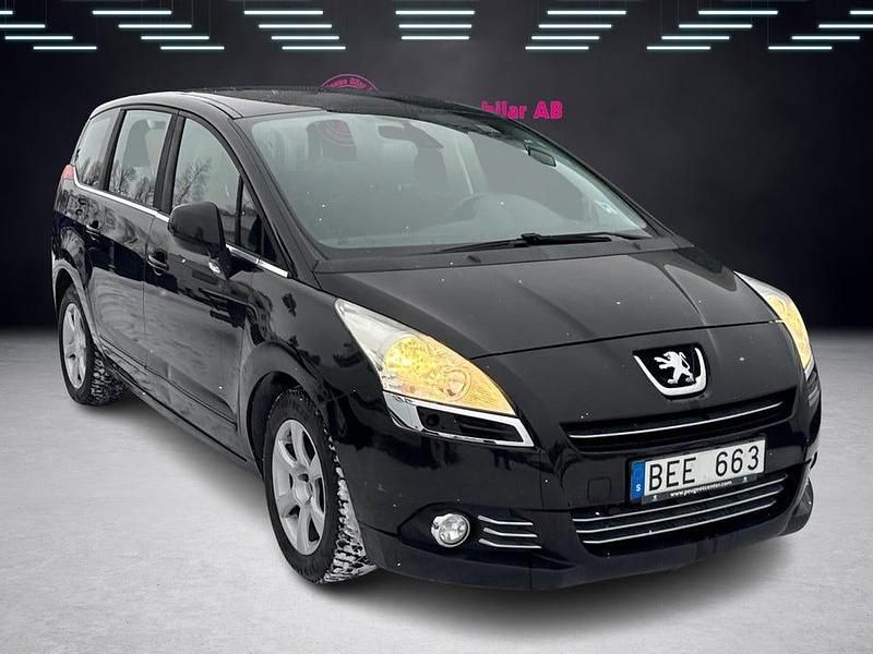 Begagnad Peugeot 5008 156 HK (114 kW) 2009 Svart Minibuss