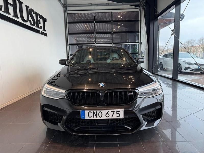 Begagnad BMW M5 Competition Edition 626 HK (460 kW) 2018 Svart Sedan