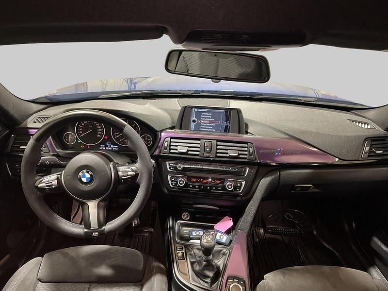Begagnad BMW 320 M Sport 184 HK (135 kW) 2014 Blå Sedan