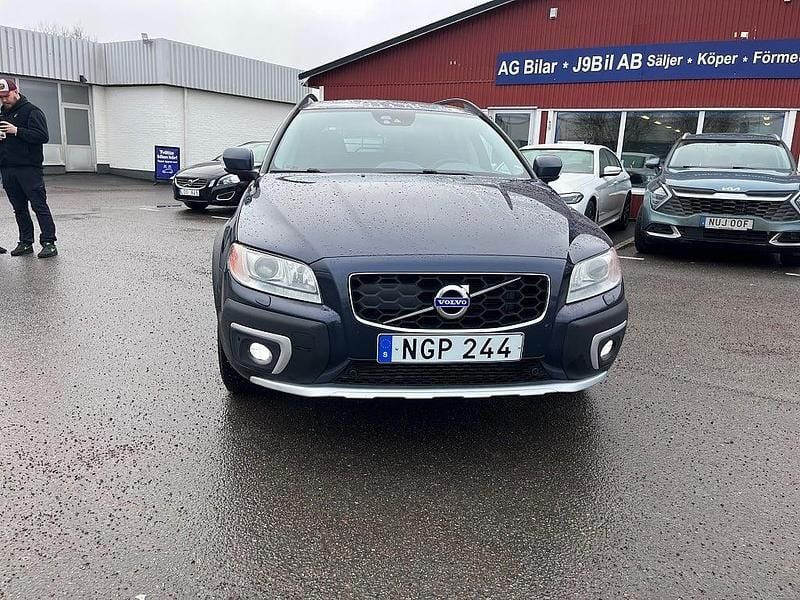 Begagnad Volvo XC70 Summum 215 HK (158 kW) 2013 Blå Kombi
