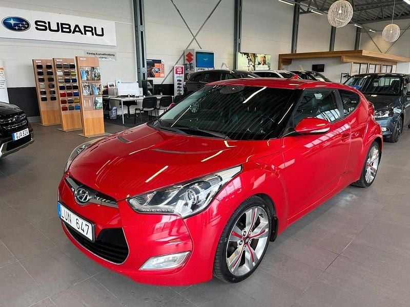 Röd Begagnad 2011 Hyundai Veloster Halvkombi | 79 900 kr - Bild 1/4