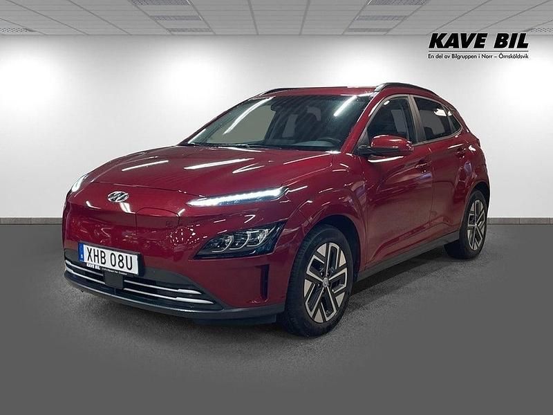 Röd Begagnad 2022 Hyundai Kona Essential SUV | 229 900 kr (Lite dyr) - Bild 1/4