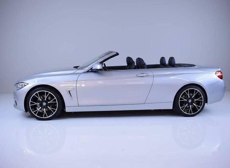 Silver Begagnad 2015 BMW 420 Sport Line Cab | 209 900 kr (Marknadspris) - Bild 1/4