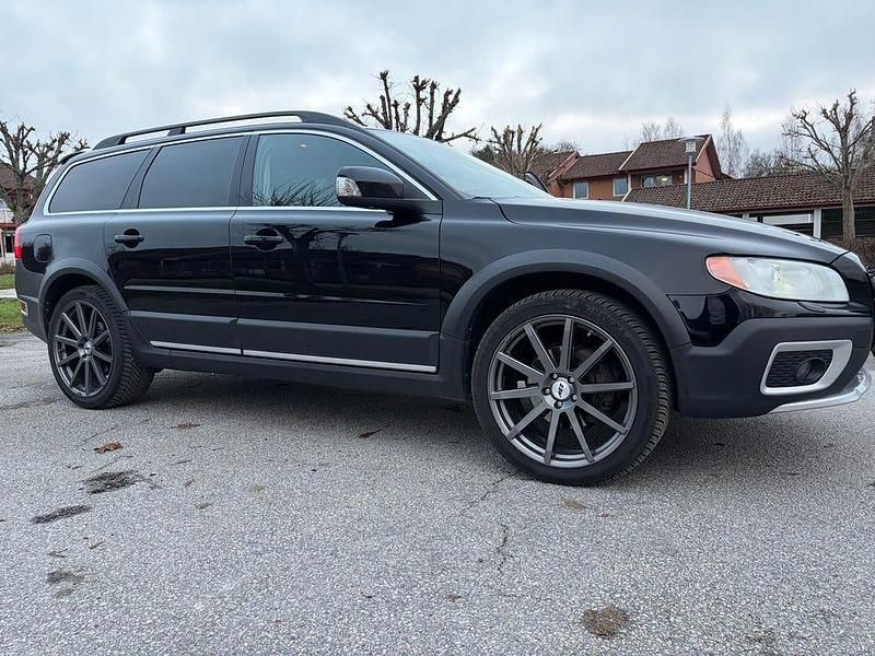 Begagnad Volvo XC70 163 HK (119 kW) 2011 Svart Kombi