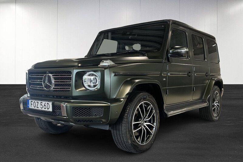 Mörkgrön (grön) Begagnad 2023 Mercedes G500 AMG SUV | 1 999 900 kr - Bild 1/4