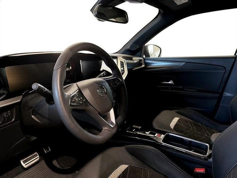 Begagnad Opel Mokka Ultimate 131 HK (96 kW) 2024 Vit SUV