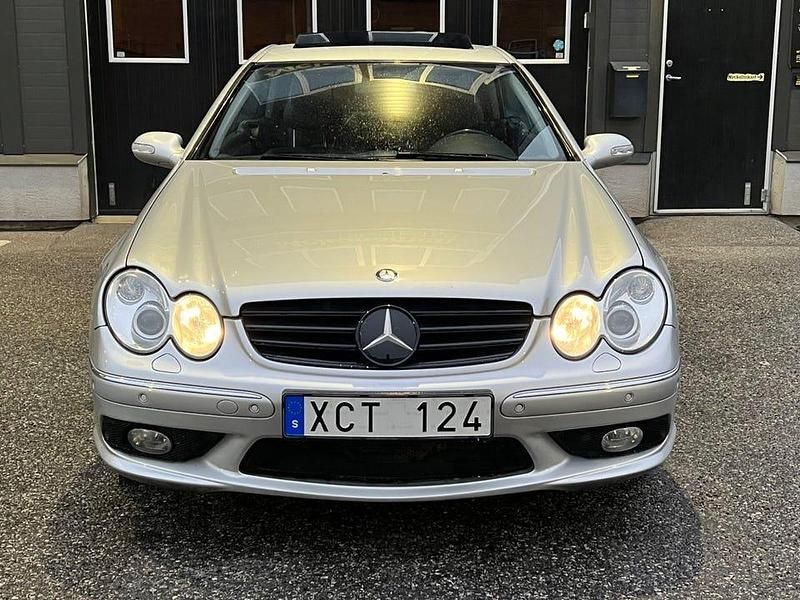 Begagnad Mercedes CLK500 Avantgarde 306 HK (225 kW) 2002 Silver Sportkupé