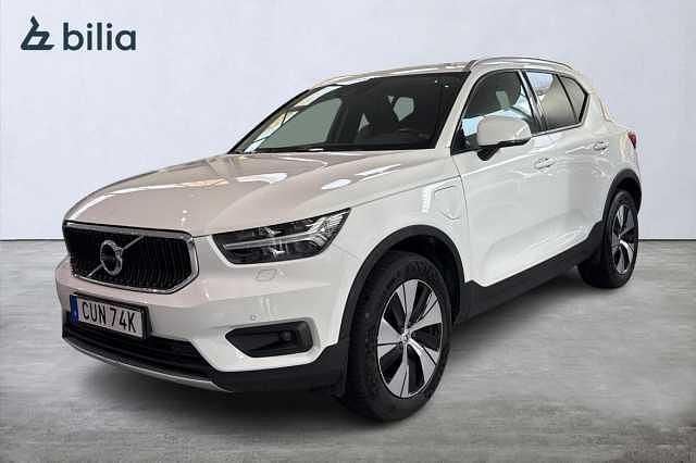 Begagnad 2020 Volvo XC40 Momentum SUV | 309 900 kr (Bra pris) - Bild 1/3