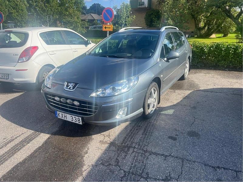Grå Begagnad 2011 Peugeot 407 Kombi | 39 000 kr (Marknadspris) - Bild 1/4