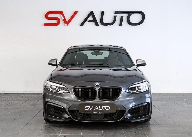 Begagnad BMW M240 M Sport 340 HK (250 kW) 2018 Grå Sportkupé