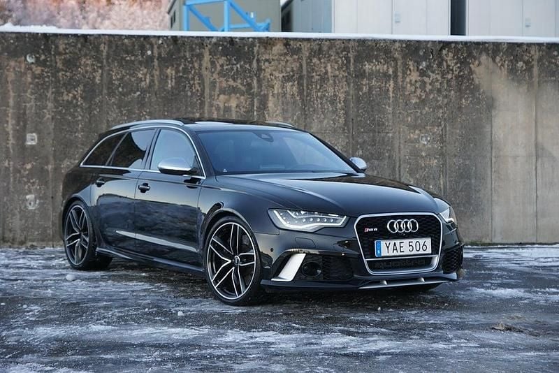 Svart Begagnad 2013 Audi RS6 Kombi | 469 000 kr (Dyr) - Bild 1/4