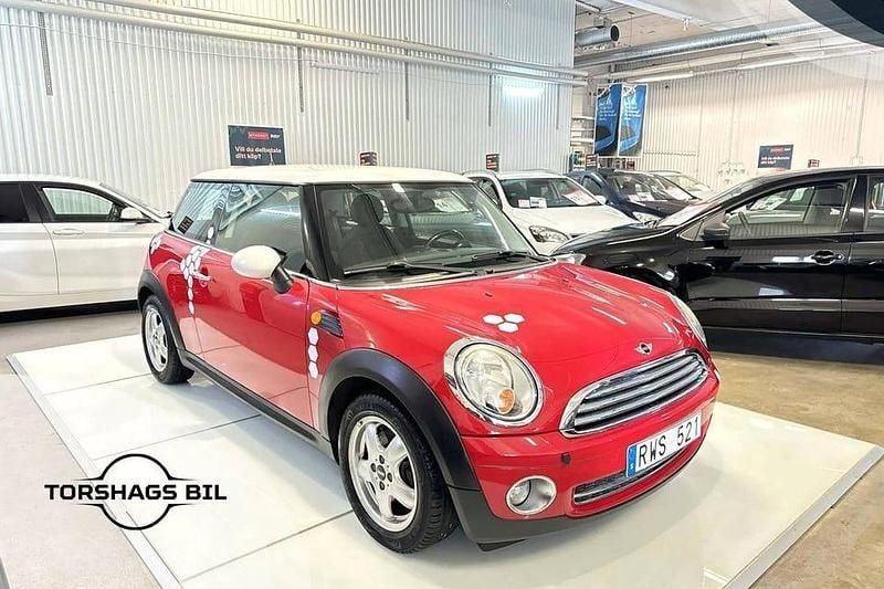Begagnad Mini Cooper 120 HK (88 kW) 2008 Röd Halvkombi