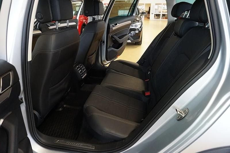 Begagnad VW Passat Alltrack 190 HK (139 kW) 2017 Silver Kombi