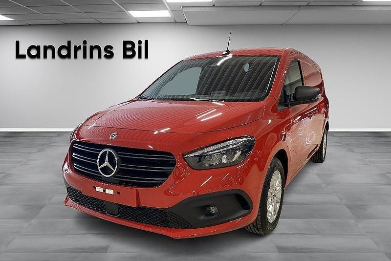 Röd Ny 2026 Mercedes Citan 112 Pickup | 368 750 kr - Bild 1/4