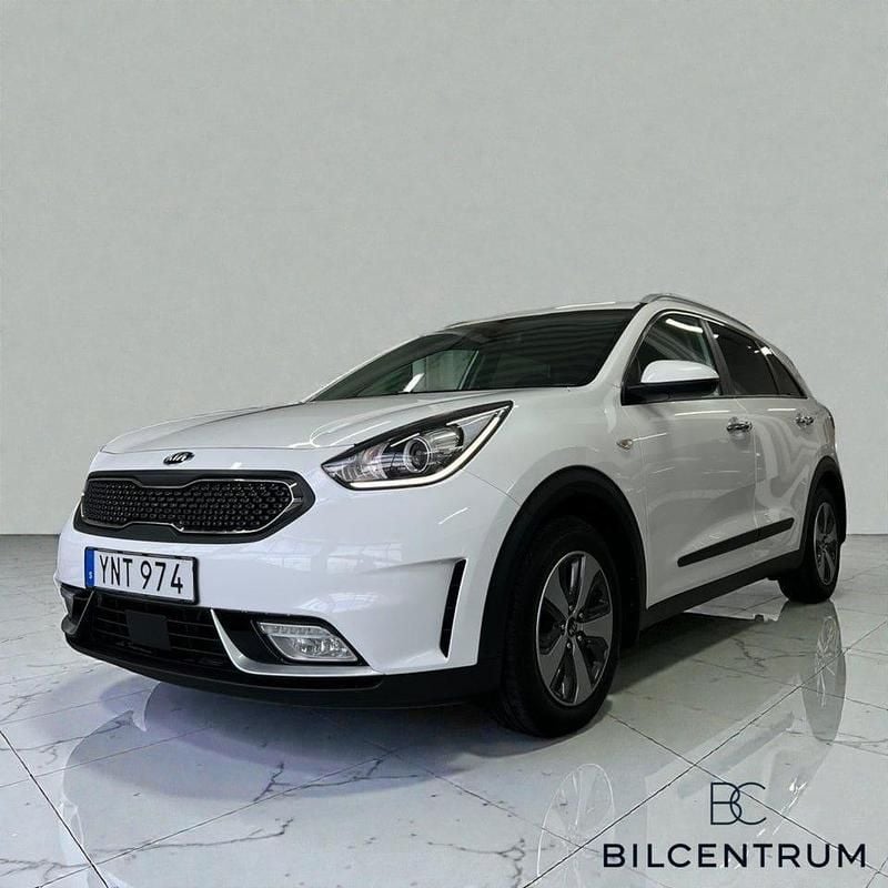 Begagnad Kia Niro Advance 141 HK (103 kW) 2018 Vit SUV