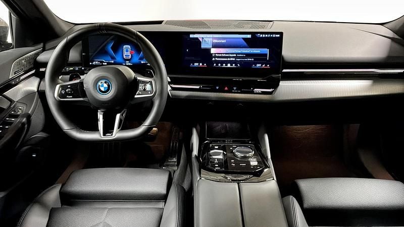 Begagnad BMW 530e M Sport 299 HK (219 kW) 2024 Kombi