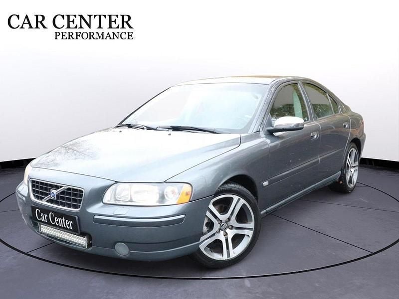 Grå Begagnad 2006 Volvo S60 Dynamic Sedan | 24 900 kr (Bra pris) - Bild 1/4