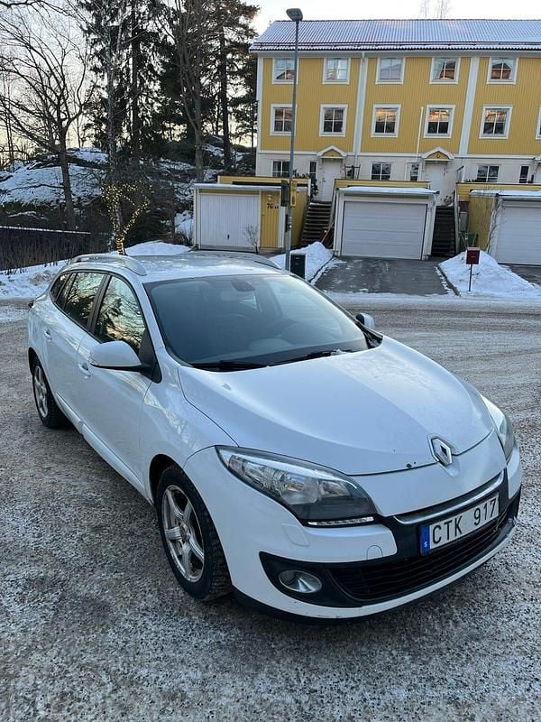 Begagnad Renault Mégane III 90 HK (66 kW) 2013