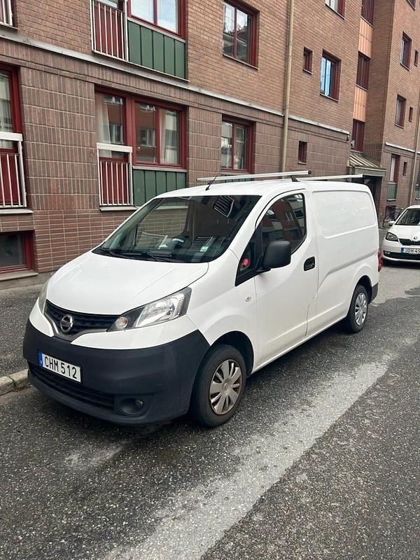 Begagnad 2014 Nissan NV200 Van | 49 500 kr (Bra pris) - Bild 1/3