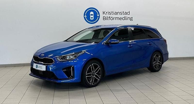 Blå Begagnad 2019 Kia Ceed Sportswagon GT-Line Kombi | 184 900 kr (Marknadspris) - Bild 1/4