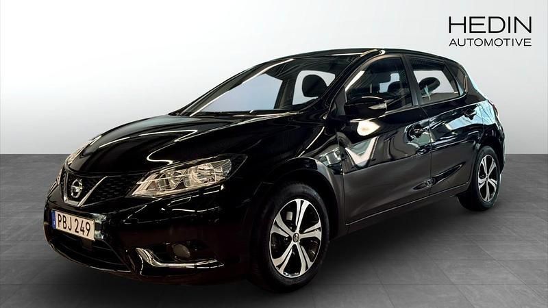 Svart (black) Begagnad 2016 Nissan Pulsar Halvkombi | 124 900 kr (Bra pris) - Bild 1/4