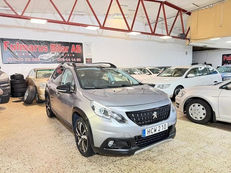 Grå Begagnad 2018 Peugeot 2008 GT SUV | 129 900 kr (Bra pris) - Bild 1/4