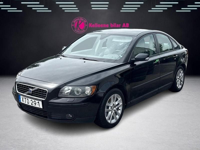 Svart Begagnad 2006 Volvo S40 Kinetic Sedan | 34 900 kr (Marknadspris) - Bild 1/4