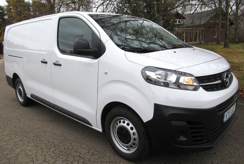 Vit Begagnad 2023 Opel Vivaro Van | 398 750 kr - Bild 1/4