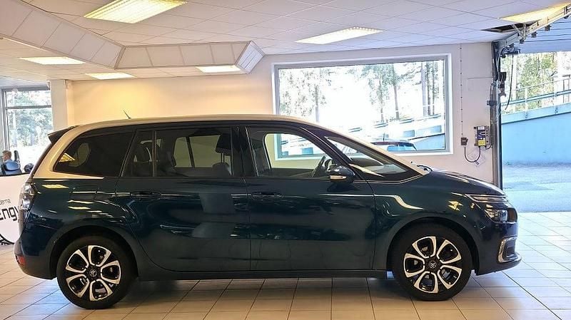 Begagnad Citroën C4 SpaceTourer Exclusive 131 HK (96 kW) 2019 Blå (blå metallic) Minibuss