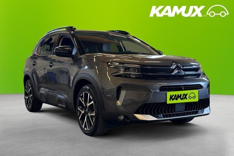 Silver/grå Begagnad 2022 Citroën C5 Aircross PureTech SUV | 209 700 kr (Marknadspris) - Bild 1/4