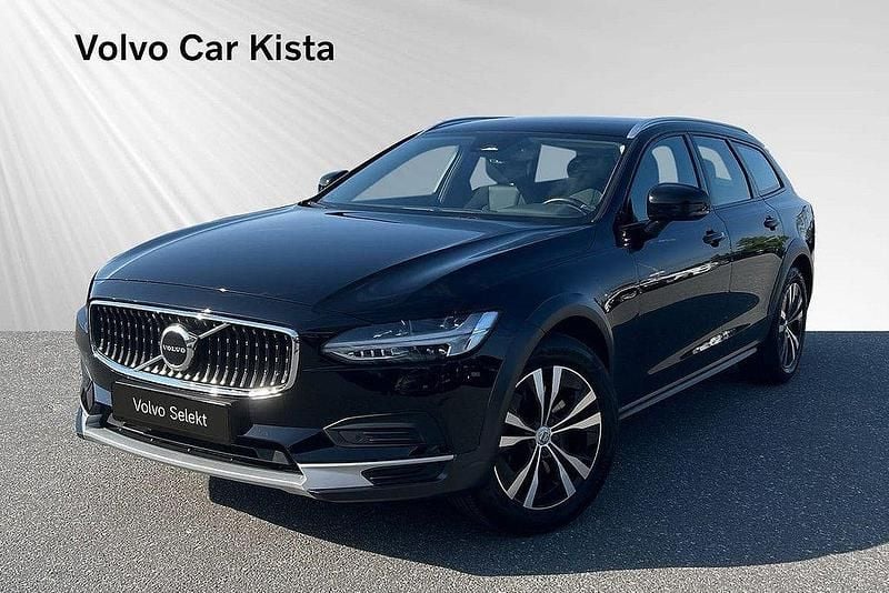Svart Begagnad 2022 Volvo V90 CC Kombi | 379 900 kr (Marknadspris) - Bild 1/3