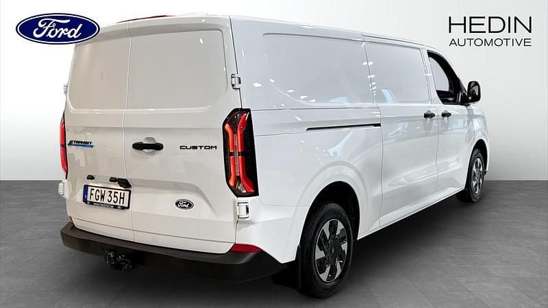 Ny Ford E-Transit 2025 Vit Van