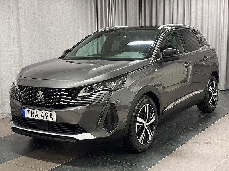 Grå Begagnad 2023 Peugeot 3008 GT SUV | 259 900 kr (Marknadspris) - Bild 1/3