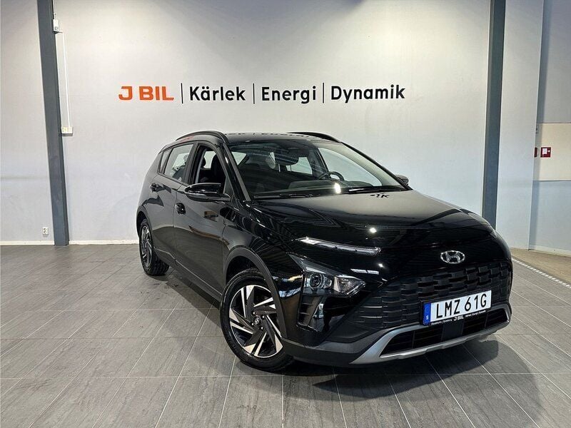 Svart Begagnad 2022 Hyundai Bayon Essential SUV | 164 900 kr (Marknadspris) - Bild 1/4