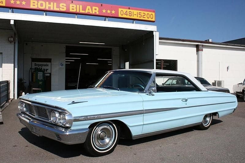 Begagnad Ford Galaxie 300 HK (220 kW) 1964 Blå Sportkupé