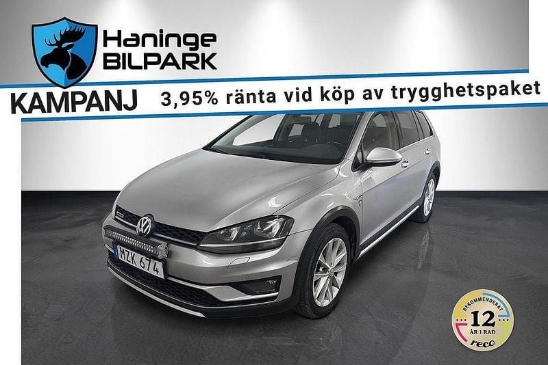 Silver Begagnad 2016 VW Golf Alltrack Sport Kombi | 139 500 kr (Marknadspris) - Bild 1/2