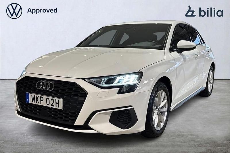 Vit Begagnad 2021 Audi A3 Proline Sedan | 209 000 kr (Marknadspris) - Bild 1/3