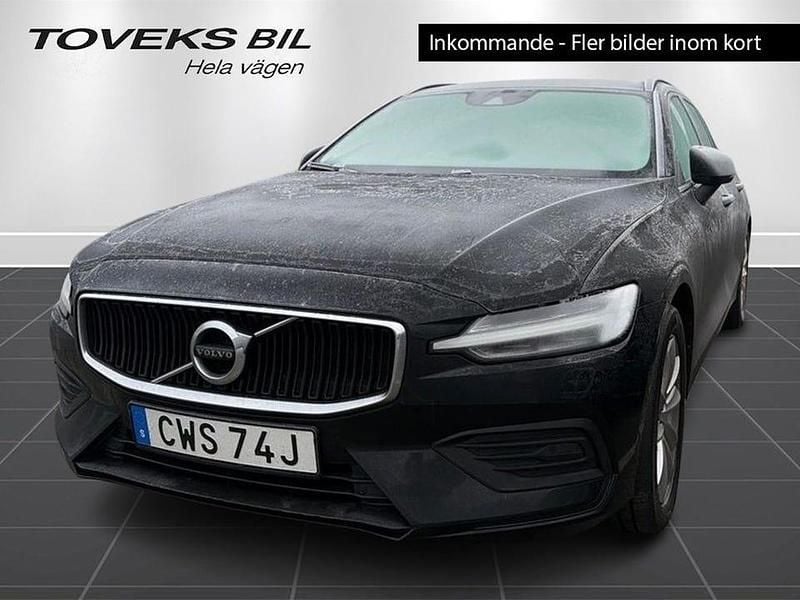 Svart Begagnad 2021 Volvo V60 Kombi | 269 000 kr (Marknadspris) - Bild 1/1