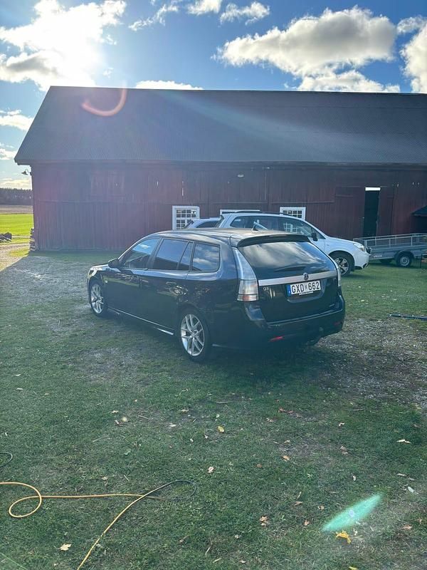 Begagnad 2008 Saab 9-3 Vector Kombi | 55 000 kr (Lite dyr) - Bild 1/4