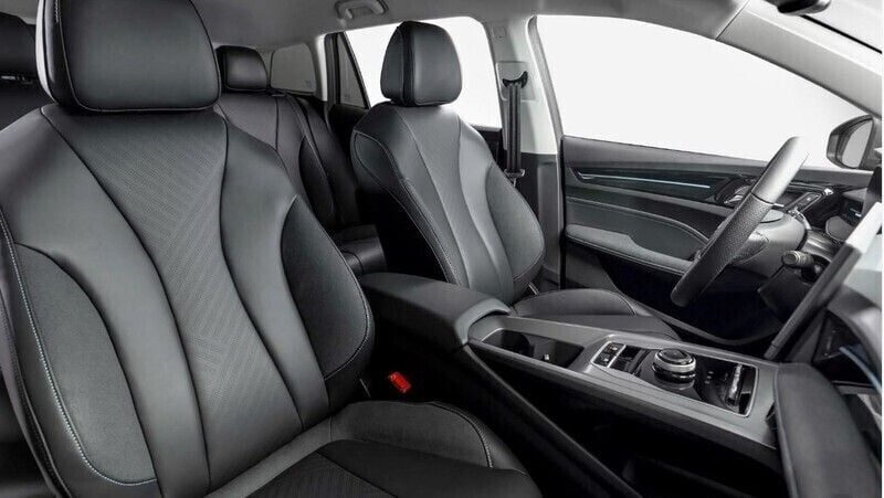 Begagnad MG MG5 EV Luxury 115 kW (157 HK) 2022 Svart Kombi