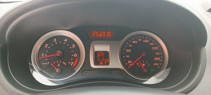 Begagnad Renault Clio R.S. 112 HK (82 kW) 2007 Halvkombi