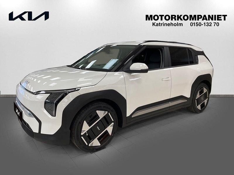 Vit Ny 2025 Kia EV3 2 SUV | 491 400 kr (Marknadspris) - Bild 1/4