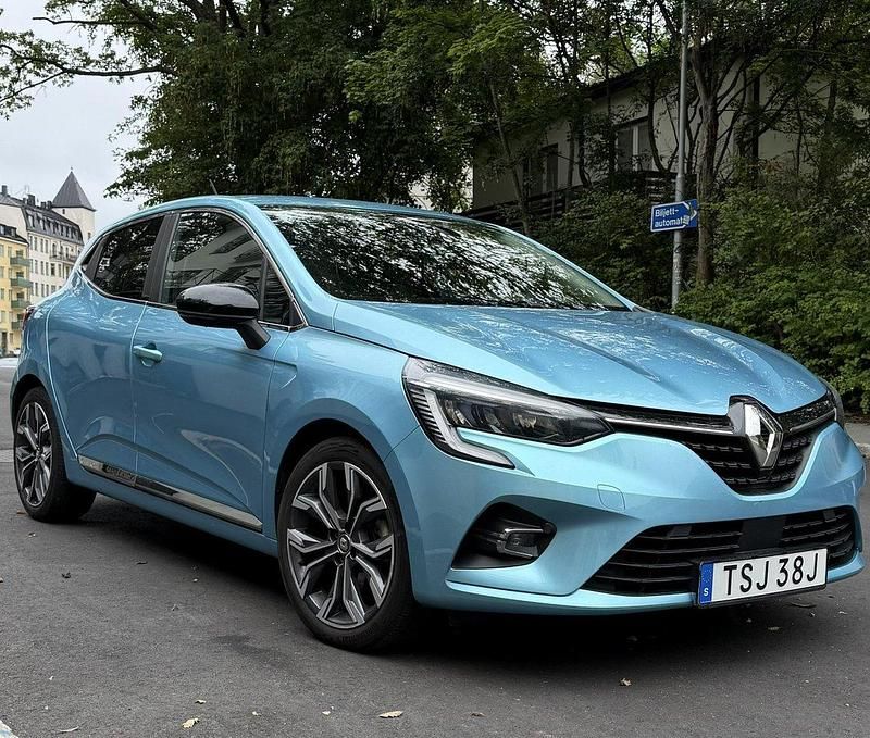 Begagnad 2021 Renault Clio V Intens Halvkombi | 175 000 kr (Marknadspris) - Bild 1/3